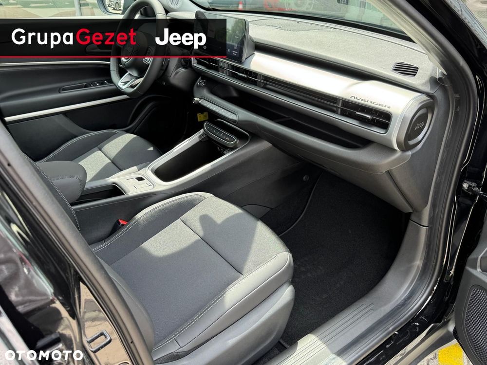 Jeep Avenger - 16