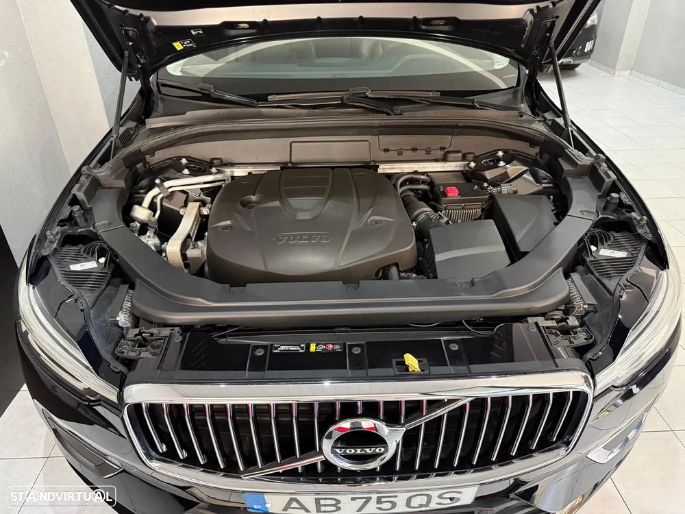 Volvo XC 60 2.0 D4 Inscription AWD Geartronic - 41