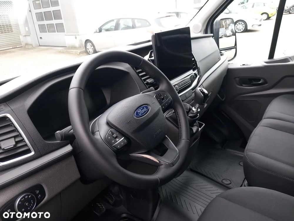 Ford Transit - 9