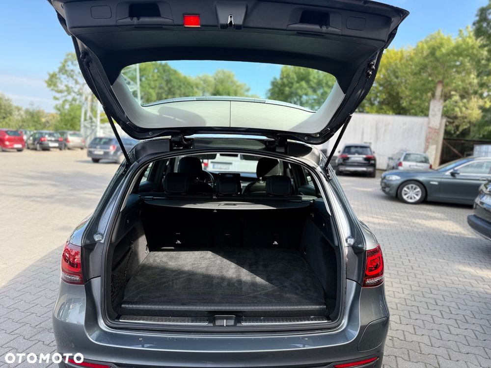 Mercedes-Benz GLC 300 de 4Matic 9G-TRONIC - 11
