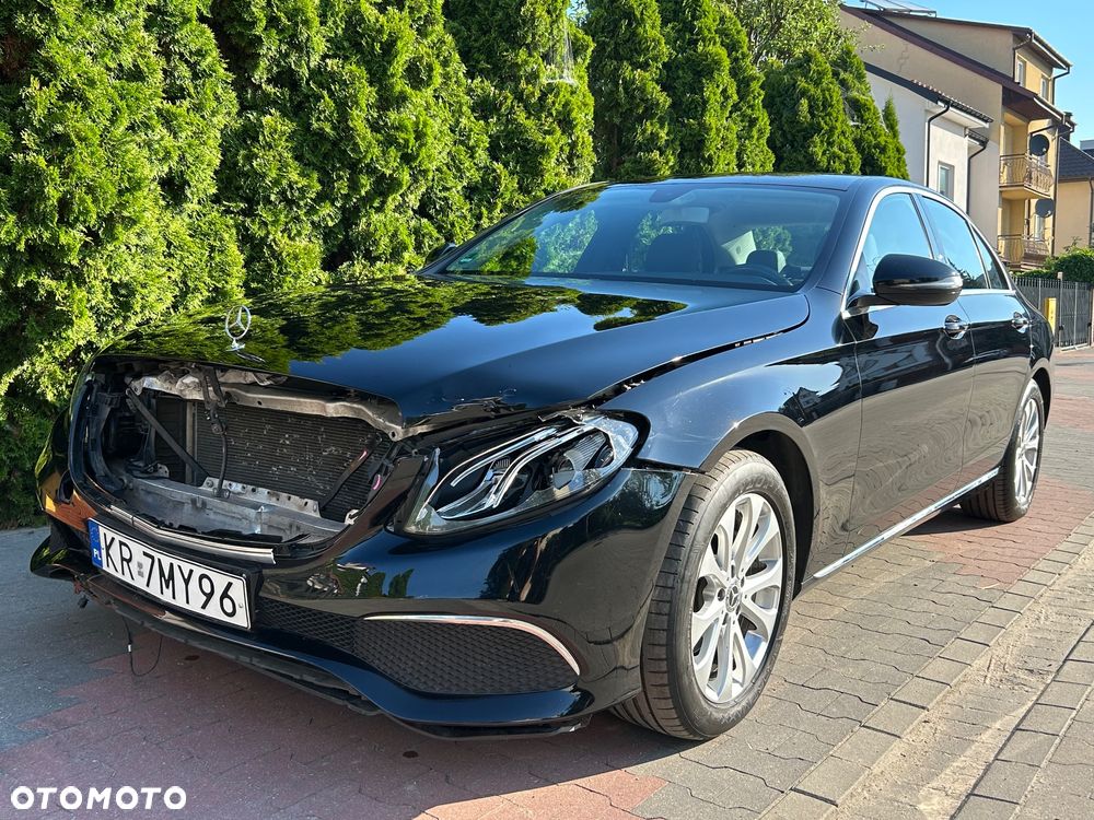 Mercedes-Benz Klasa E 220 d Avantgarde - 5