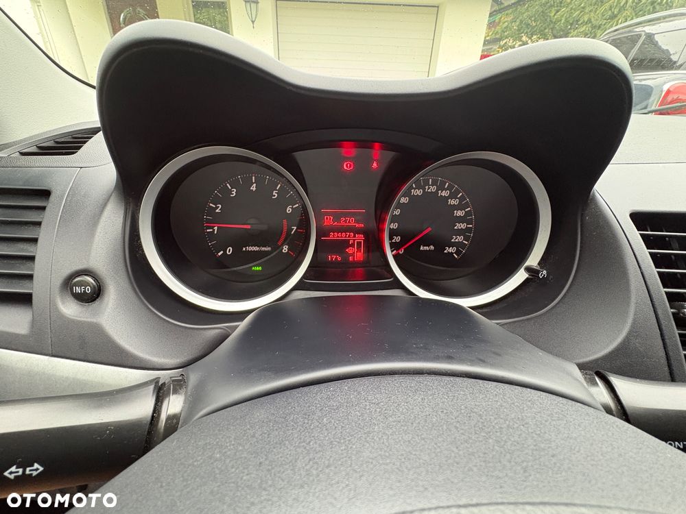 Mitsubishi Lancer Sportback 1.6 ClearTec Top - 18