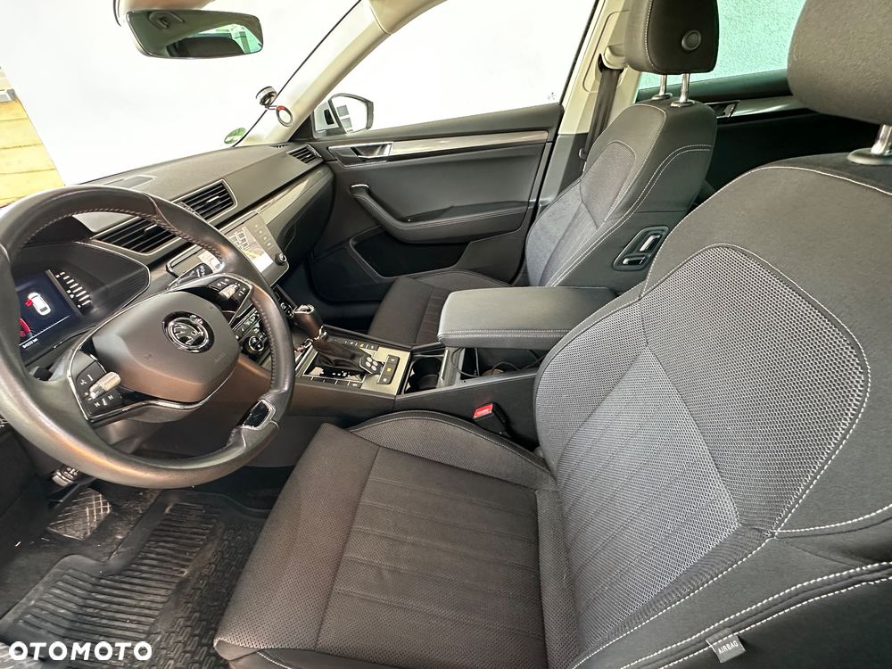 Skoda Superb 2.0 TDI Style DSG7 - 27