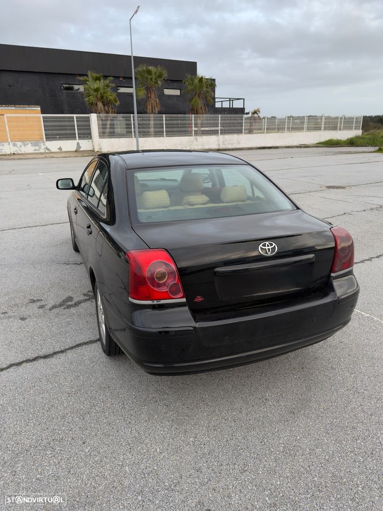 Toyota Avensis LB 2.0 D-4D Sol - 3