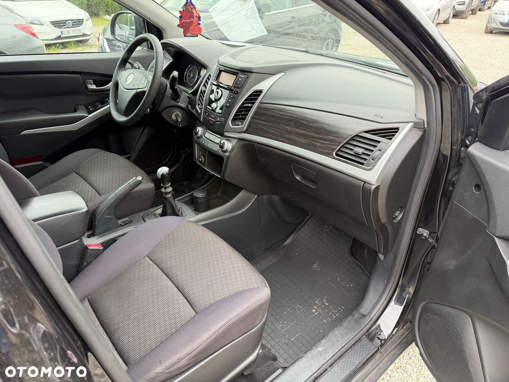 SsangYong/KGM Korando 2.0 e-XDi Quartz - 24