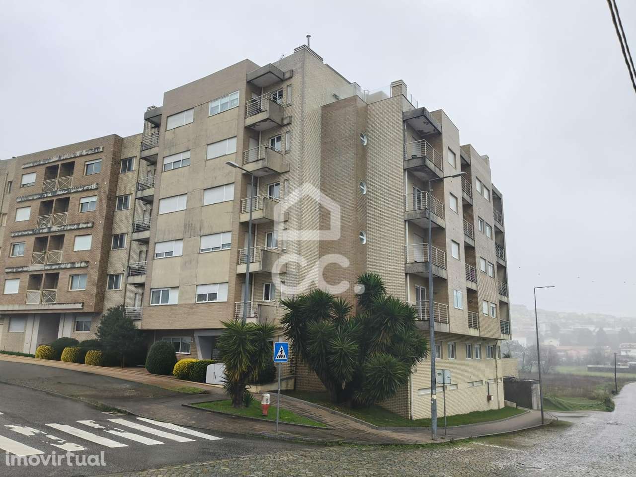 Apartamento T2 à Venda em Alfena – Conforto, Localização e Qualidade d - Grande imagem: 3/28