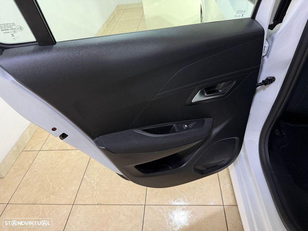 Peugeot 208 1.2 PureTech Active - 36