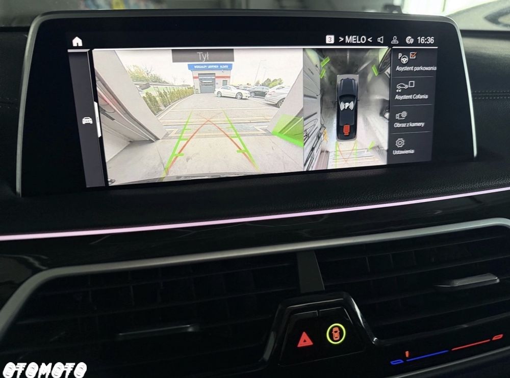 BMW Seria 7 740Li - 21