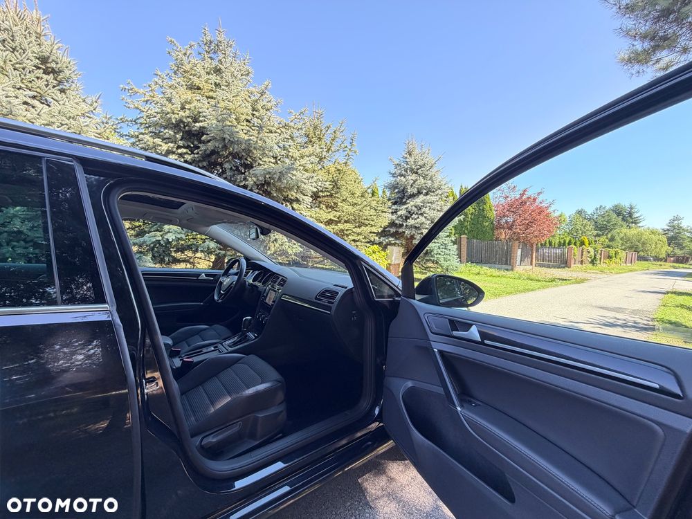 Volkswagen Golf Variant 1.6 TDI BlueMotion Technology DSG Allstar - 22