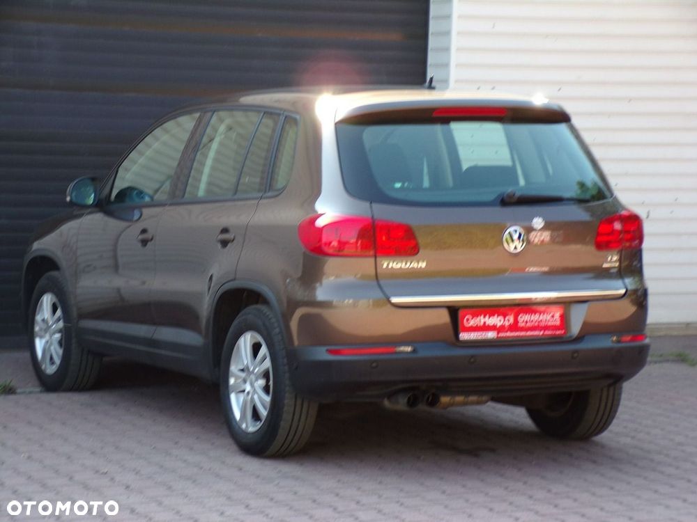 Volkswagen Tiguan - 9
