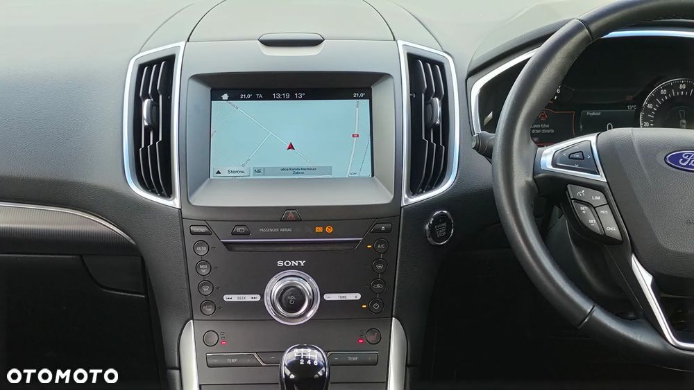 Ford Edge 2.0 TDCi 4x4 Titanium - 25