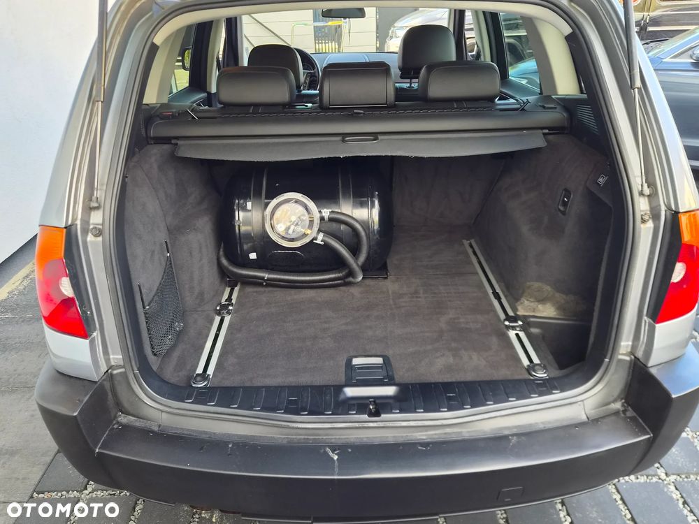 BMW X3 2.5i - 19