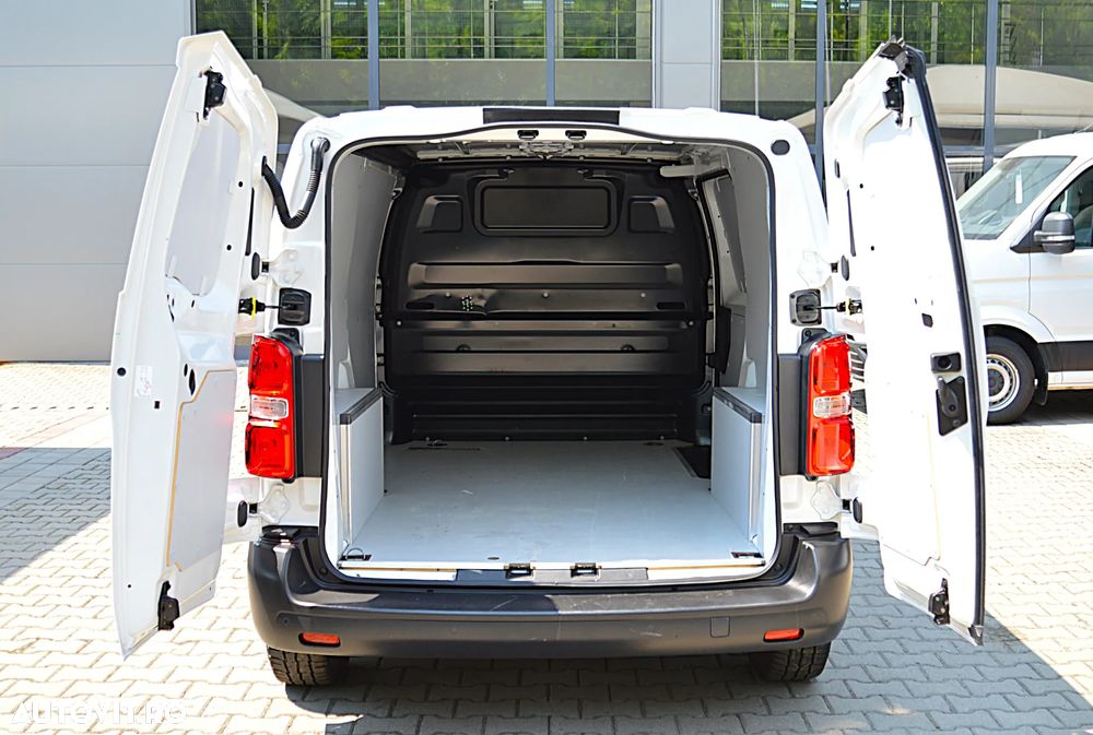Opel E-VIVARO 50KW - 13