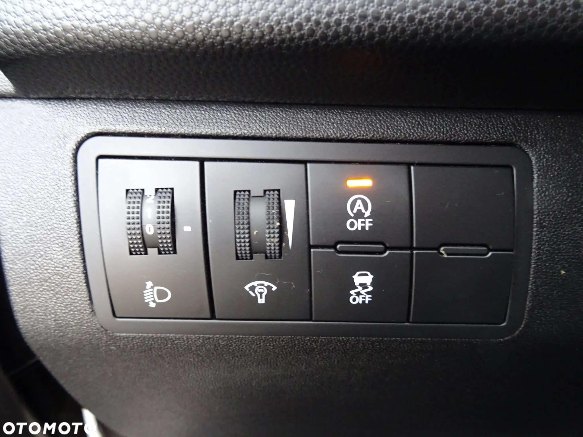 Hyundai ix20 1.4 blue Comfort - 23
