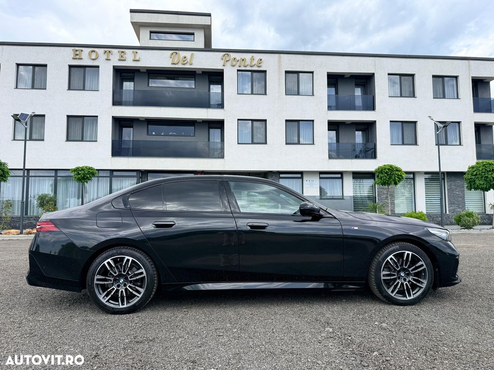 BMW Seria 5 520d AT MHEV - 3