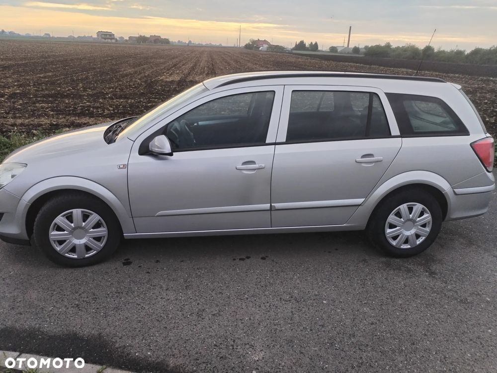Opel Astra ver-1-6 - 1