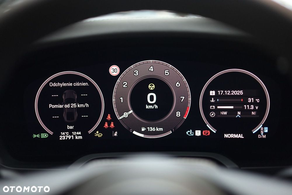 Porsche 911 Carrera - 16