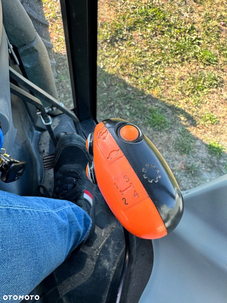 New Holland T4.90V - 4