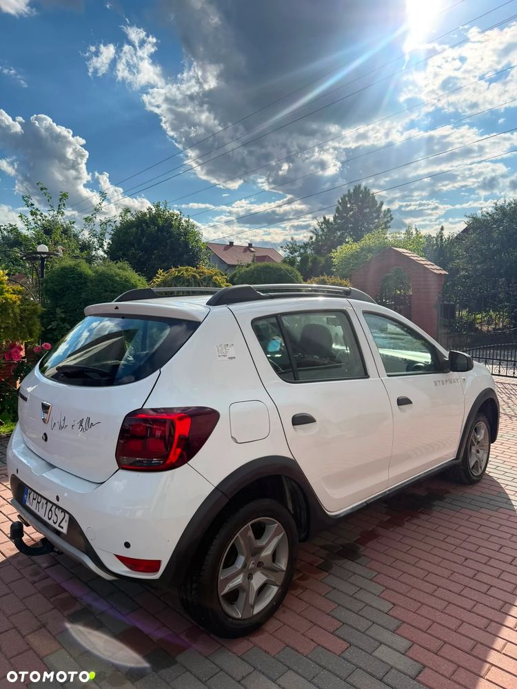 Dacia Sandero 0.9 TCe SL Celebration - 3