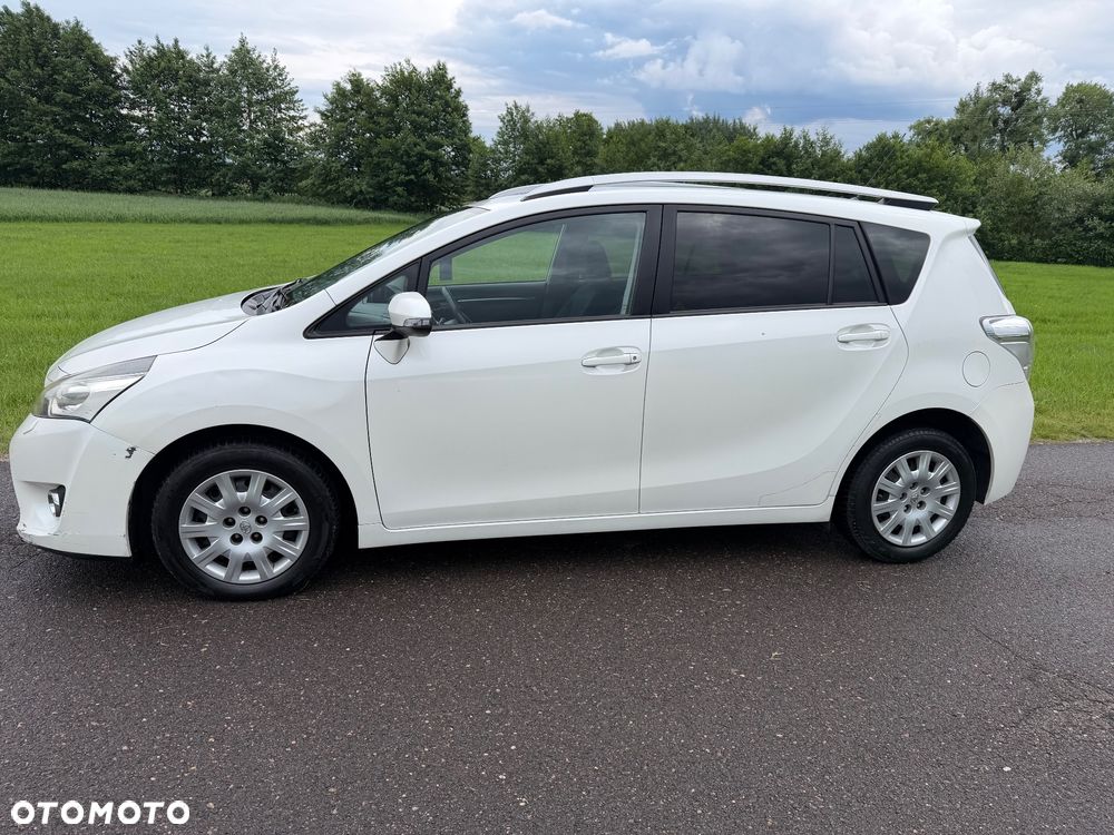 Toyota Verso 2.0 D-4D 7-Sitzer Executive - 6