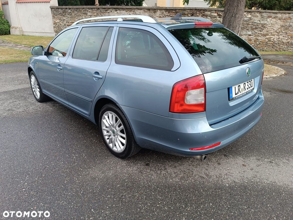 Skoda Octavia 1.8 TSI L&K DSG - 7