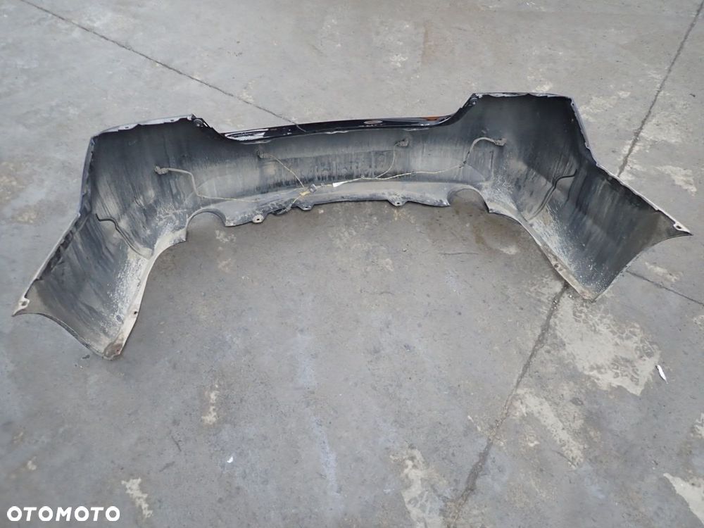 ZDERZAK TYŁ INFINITI M37X KOL: GAC - 9