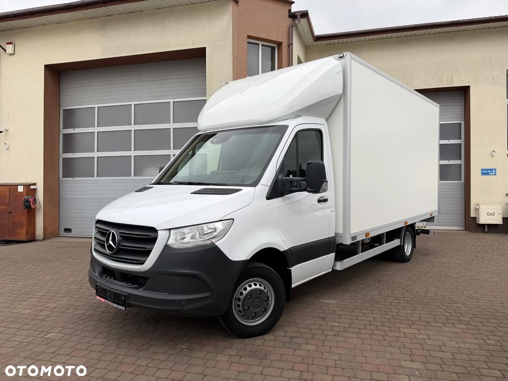 Mercedes-Benz Sprinter 516 Bliźniaki Izoterma Winda - 31