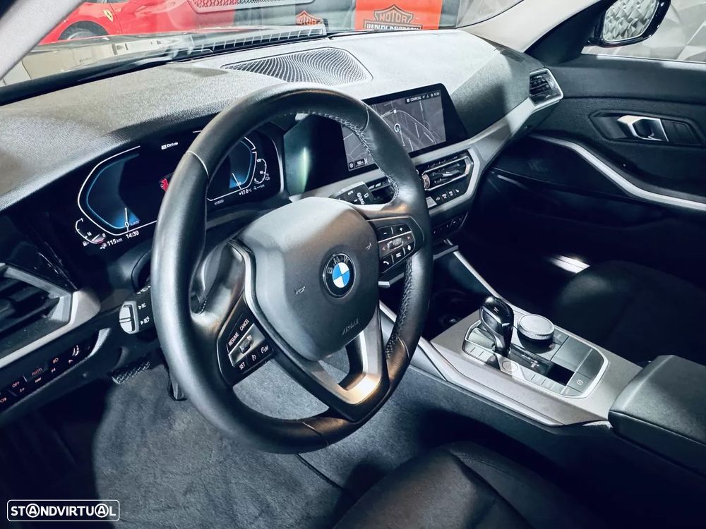 BMW 330 e Touring Aut. Sport Line - 34