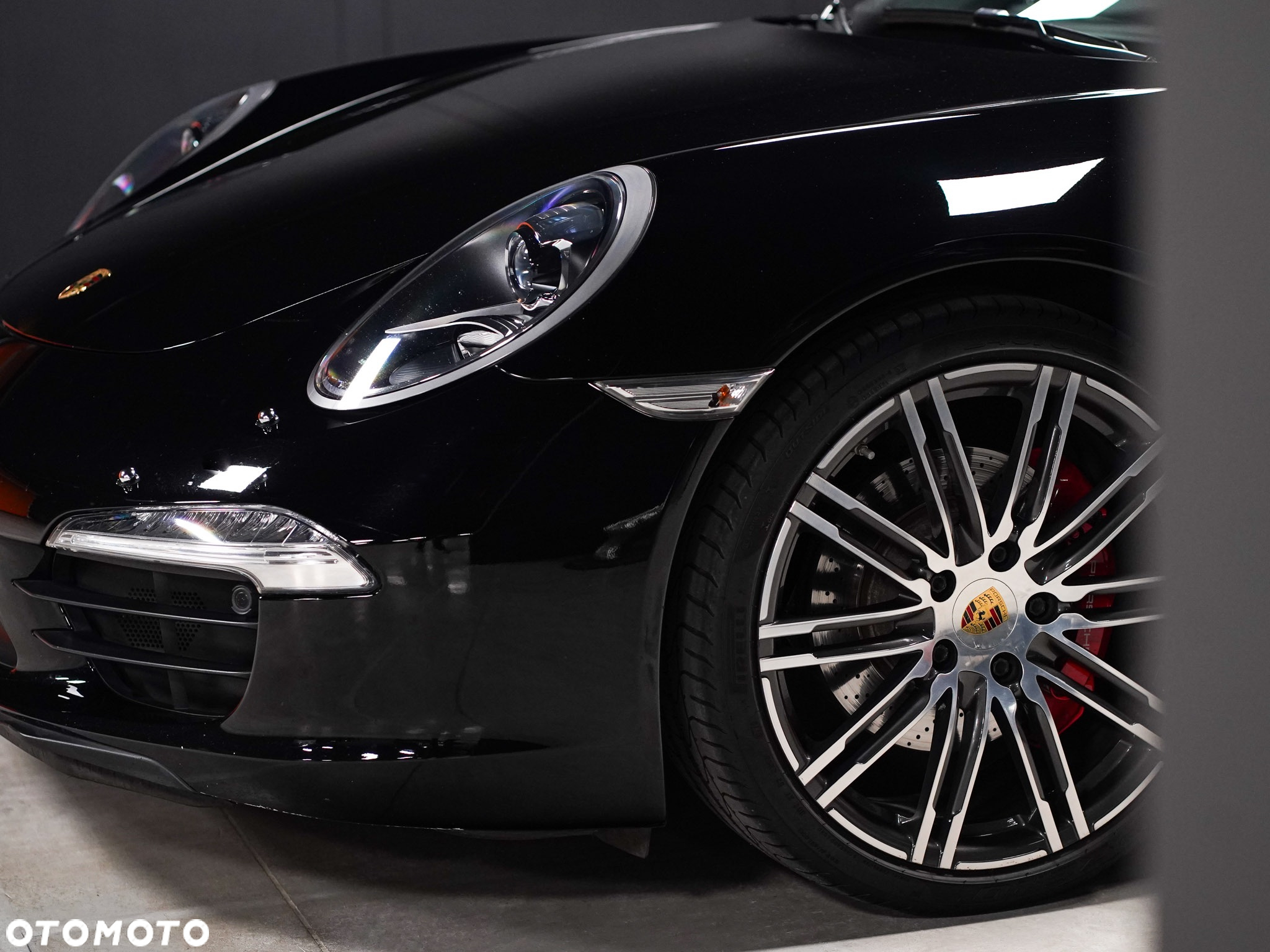 Porsche 911 Carrera S PDK - 10