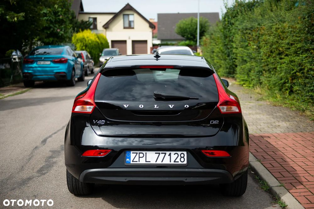 Volvo V40 D2 Summum - 5