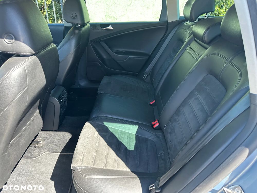 Volkswagen Passat 1.8 TSI Exclusive - 5