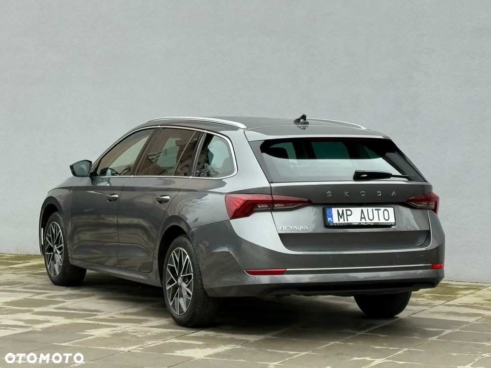 Skoda Octavia 2.0 TDI Style DSG - 4