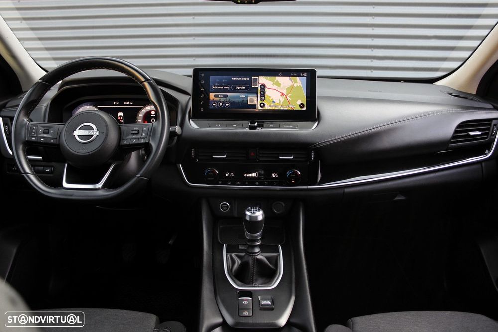 Nissan Qashqai 1.3 DIG-T N-Connecta - 29
