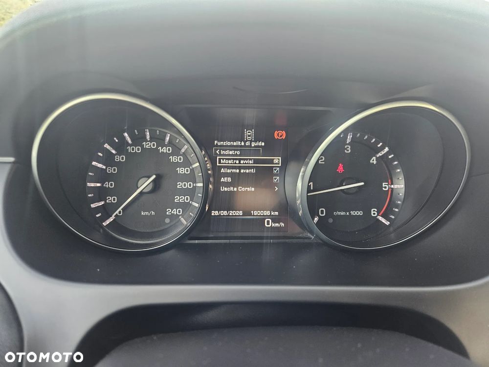 Land Rover Discovery Sport TD4 SE - 10