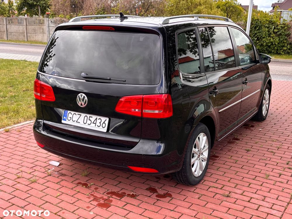 Volkswagen Touran 2.0 TDI DPF BlueMotion Technology Highline - 5