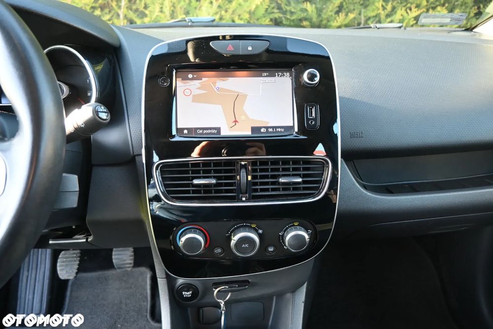 Renault Clio 0.9 Energy TCe Life - 16