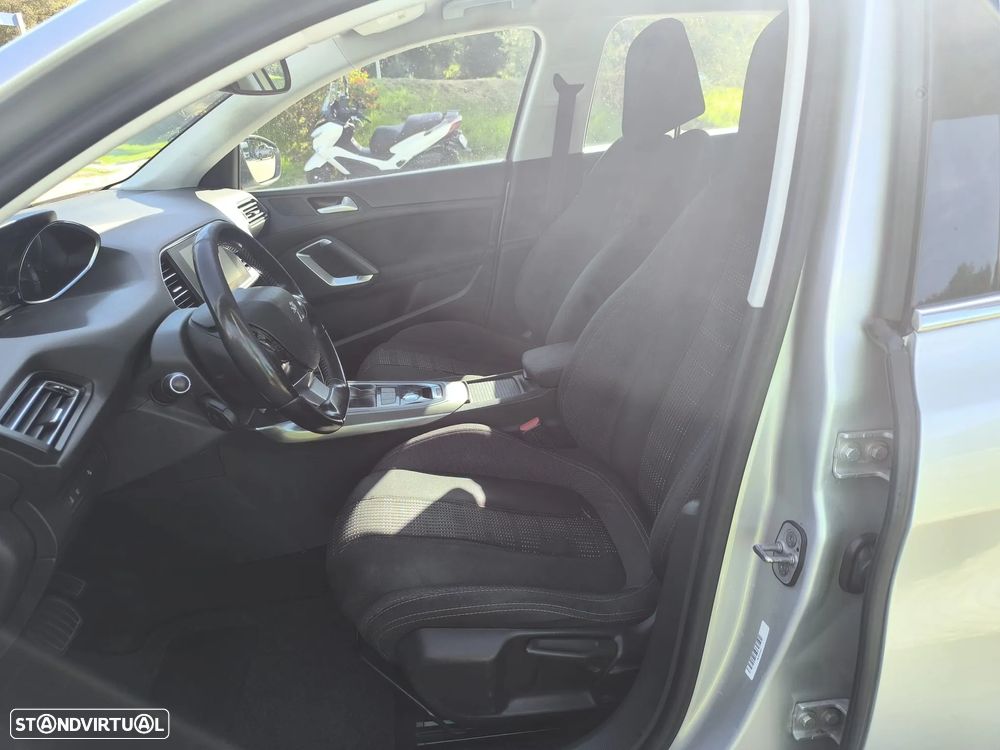 Peugeot 308 SW 2.0 BlueHDi Allure J17 EAT6 - 18