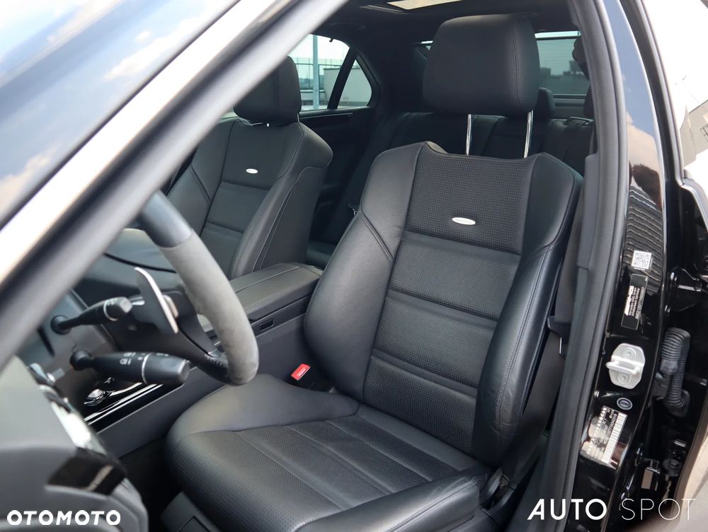 Mercedes-Benz Klasa E 63 AMG AMG Speedshift 7G-MCT - 24