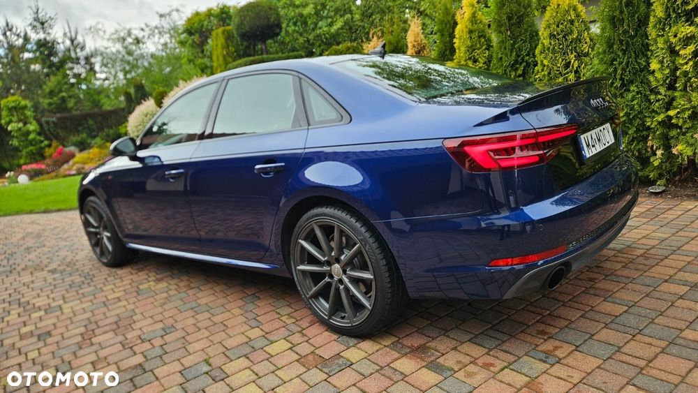 Audi A4 Limousine - 7