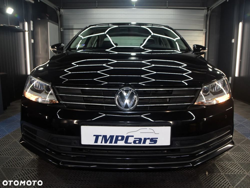 Volkswagen Jetta - 10