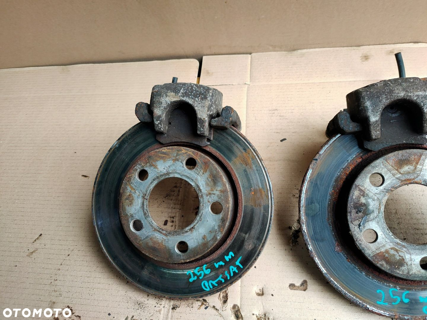 SWAP HAMULCE TYŁ passat b5 4motion 256MM WENTYLOWANE zaciski jarzma - 3