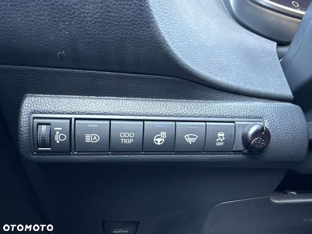 Toyota Corolla 1.8 Hybrid GR Sport - 26