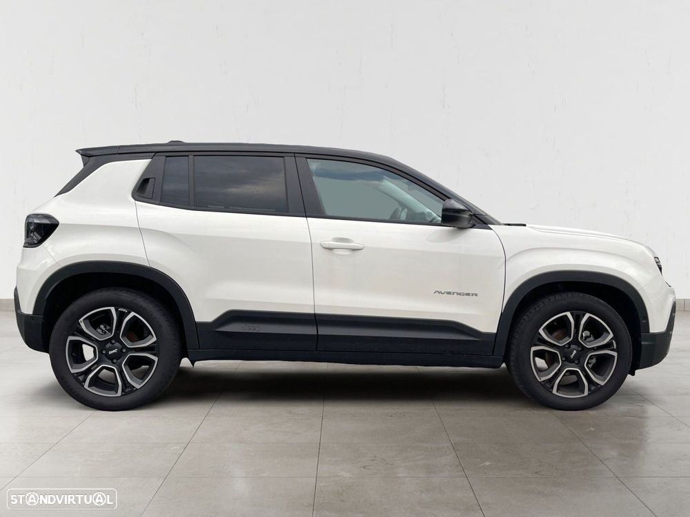 Jeep Avenger 1.2 GSE T3 Summit - 6