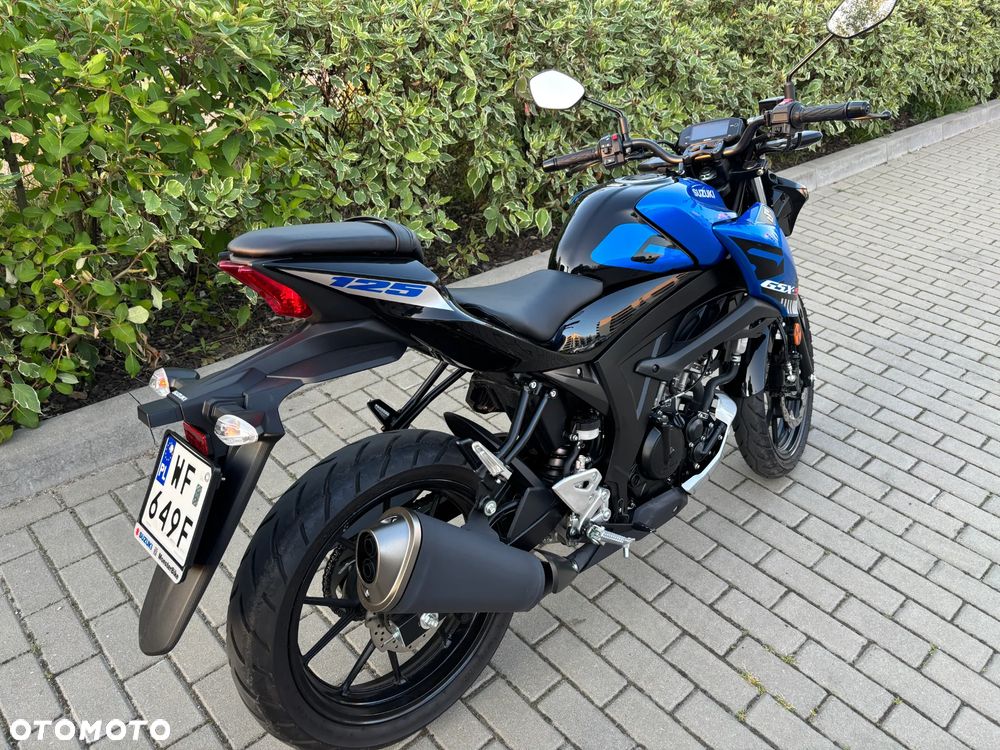 Suzuki GSX - 3