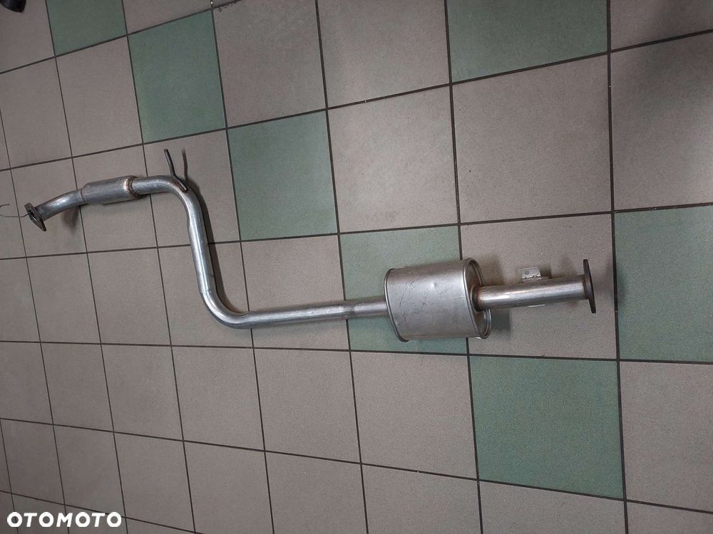 TŁUMIK środkowy 136 KM MITSUBISHI LANCER IV LIftcack  1.8 GTI 100KW 1990- 9/1992 MB577148 - 1