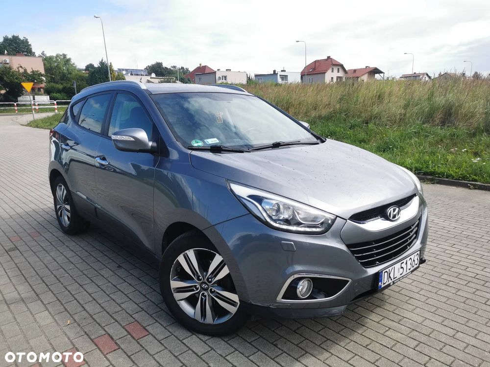 Hyundai Tucson 2.0 CRDI 4WD Automatik Premium - 2