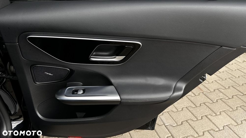 Mercedes-Benz Klasa C - 27