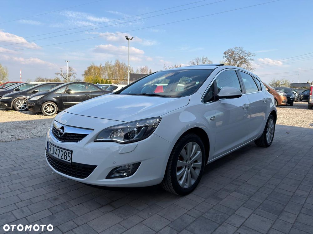 Opel Astra 1.4 Turbo Edition - 11