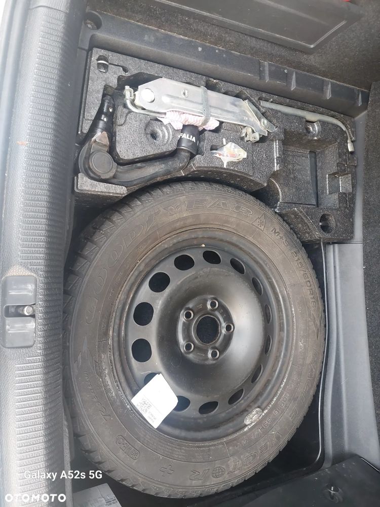 Volkswagen Passat 2.0 Blue TDI DSG SCR Comfortline - 9