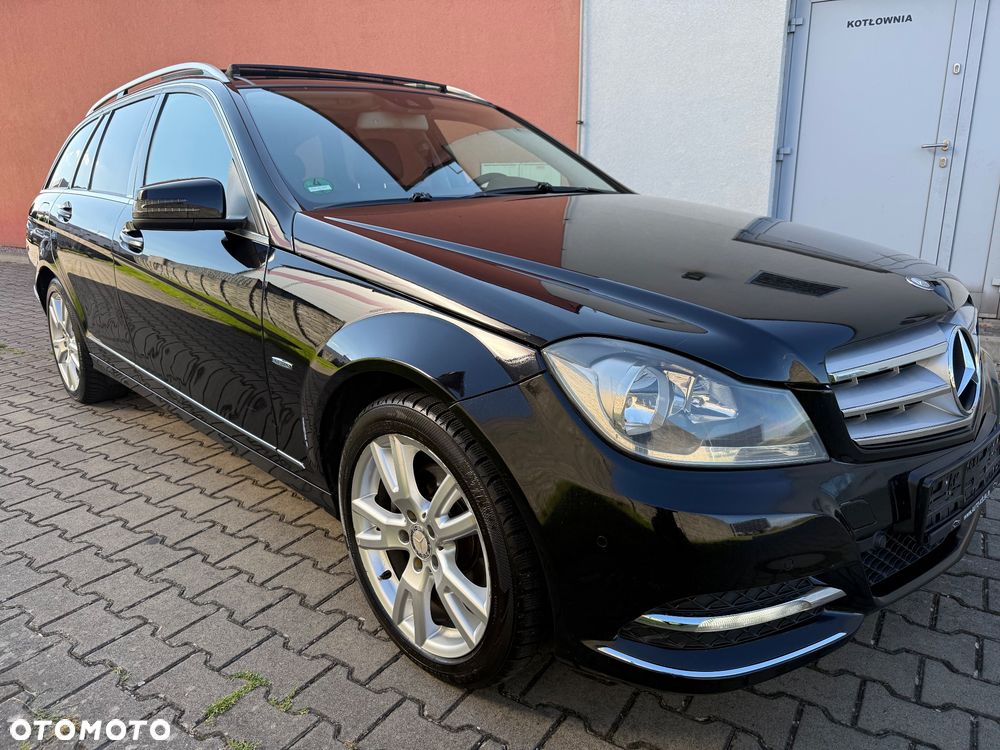 Mercedes-Benz Klasa C 220 CDI 7G-TRONIC Avantgarde Edition - 2